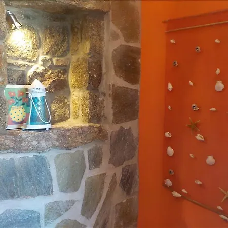 Maria Tzi * Houlakia (Mykonos)