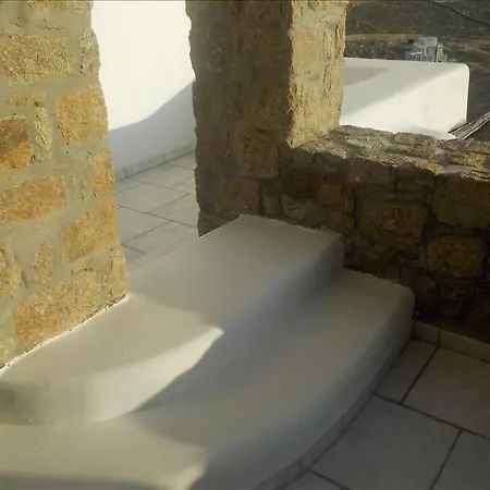 Maria Tzi Houlakia (Mykonos)
